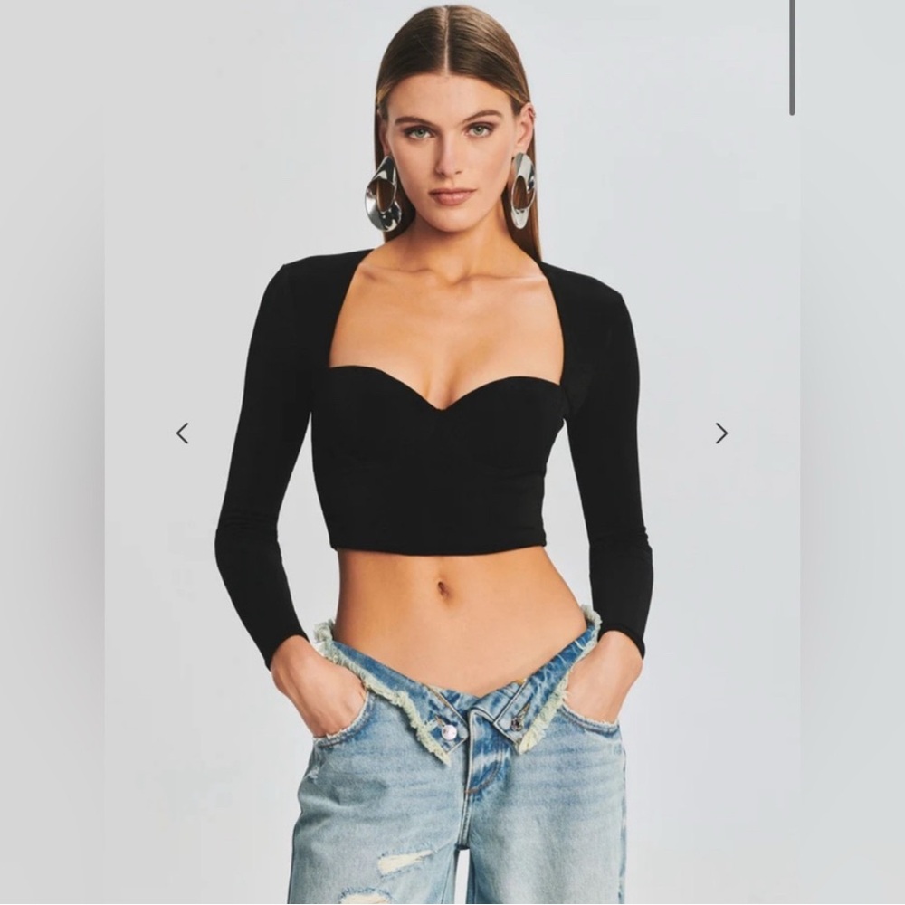 Black Open Back Long Sleeve Crop Top SER.O.YA